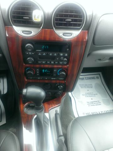 2004 GMC Envoy Super