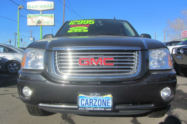 2004 GMC Envoy Wagon SE