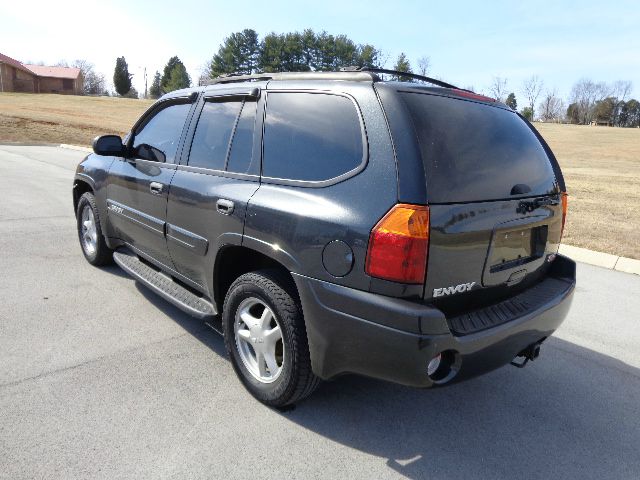 2004 GMC Envoy GXP