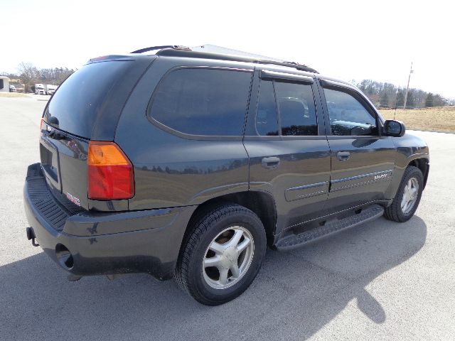 2004 GMC Envoy GXP