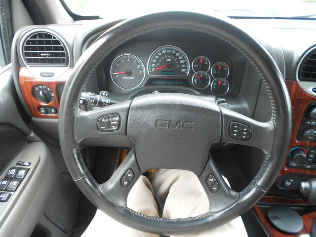 2004 GMC Envoy Super