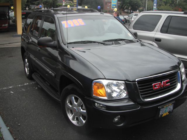 2004 GMC Envoy Wagon SE