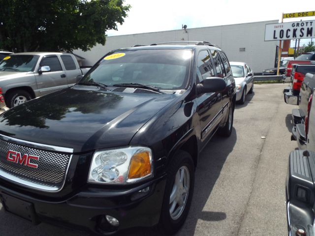 2004 GMC Envoy 4x4 Crew Cab LE