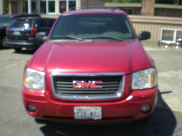 2004 GMC Envoy 4x4 Crew Cab LE