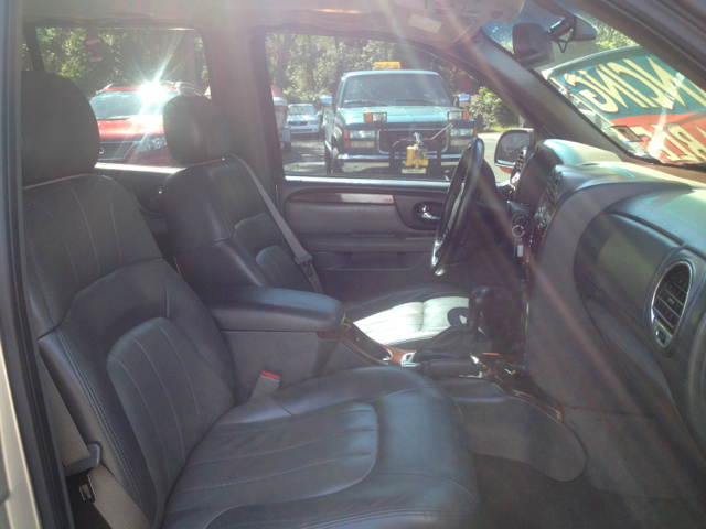 2004 GMC Envoy LS 2500 HD