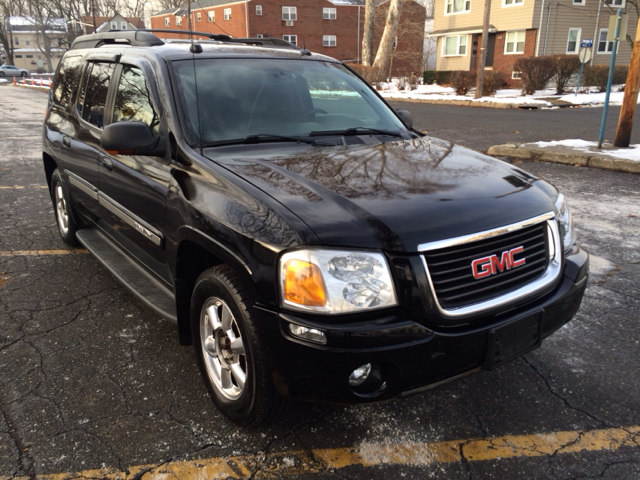 2004 GMC Envoy LS 2500 HD