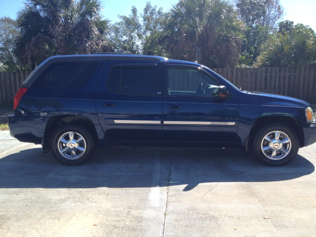 2004 GMC Envoy 4 Dr 2.5 Sedan