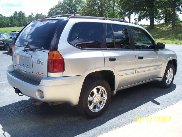2004 GMC Envoy Unknown