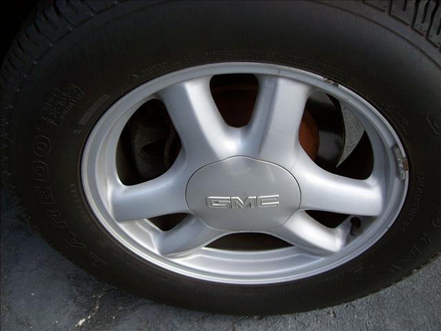 2004 GMC Envoy LTD LME