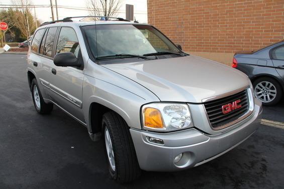 2004 GMC Envoy 4x4 Crew Cab LE