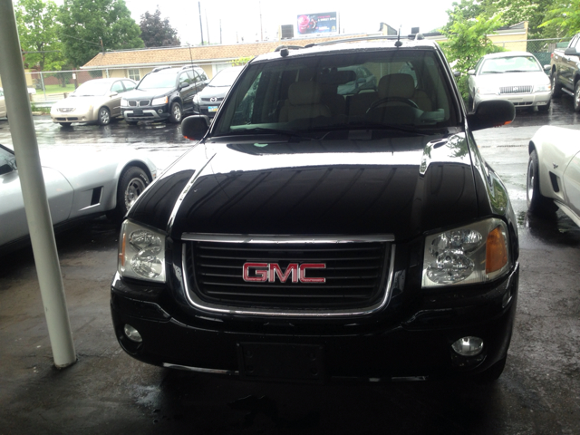 2005 GMC Envoy Wagon SE