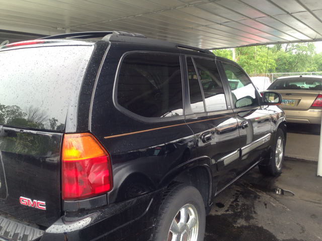 2005 GMC Envoy Wagon SE