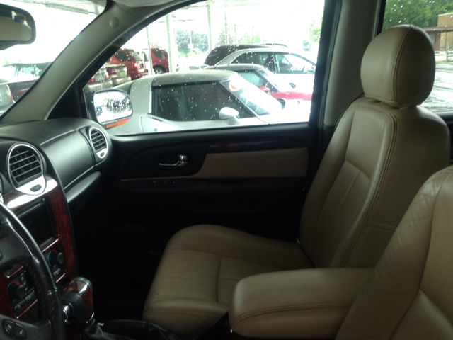 2005 GMC Envoy Wagon SE