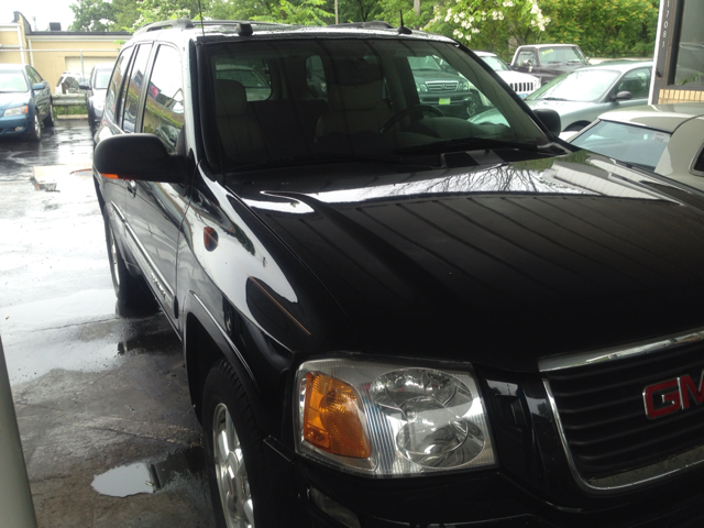 2005 GMC Envoy Wagon SE