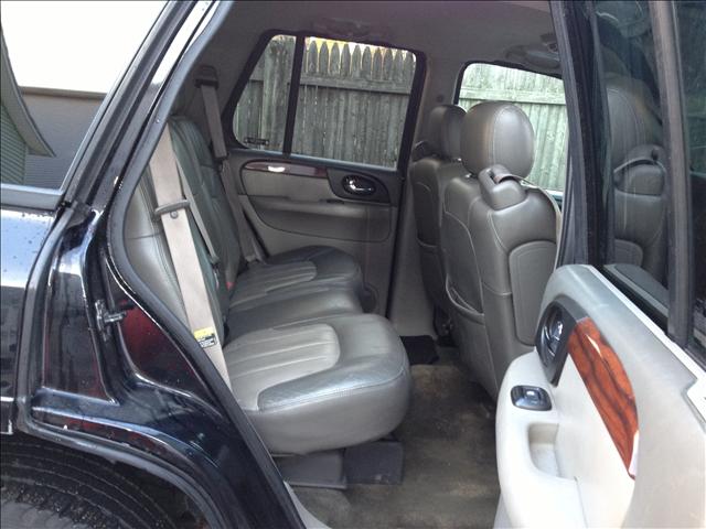 2005 GMC Envoy Unknown