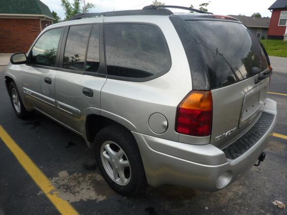 2005 GMC Envoy 4x4 Crew Cab LE