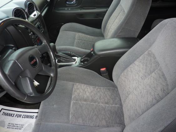 2005 GMC Envoy 4x4 Crew Cab LE