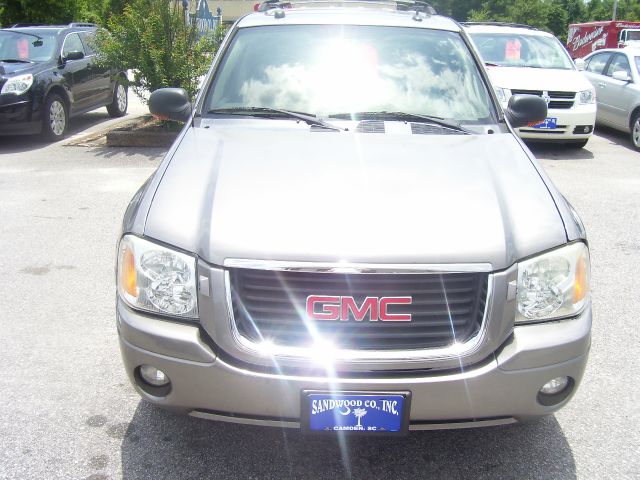 2005 GMC Envoy Wagon SE