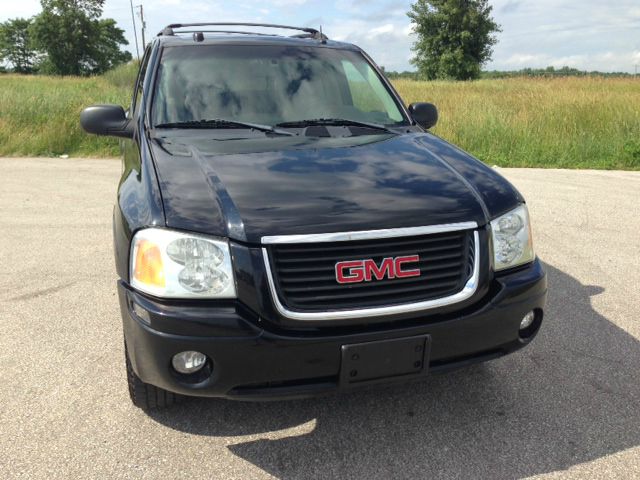 2005 GMC Envoy 4x4 Crew Cab LE