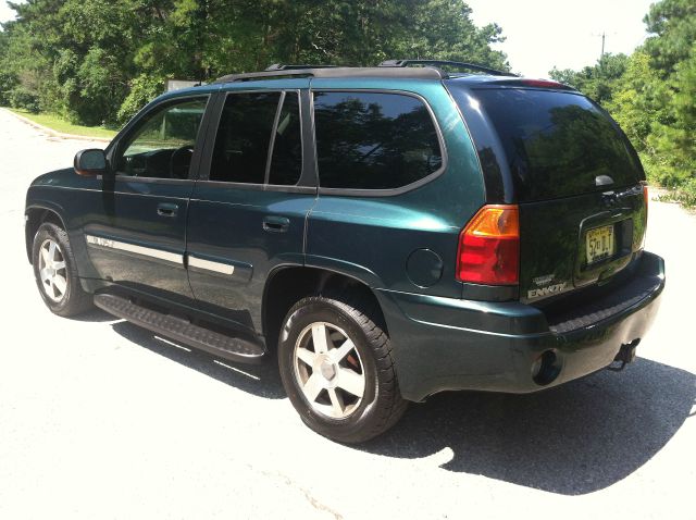 2005 GMC Envoy Wagon SE