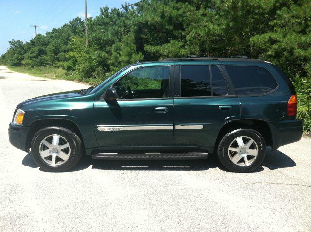 2005 GMC Envoy Wagon SE