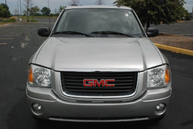 2005 GMC Envoy 4x4 Crew Cab LE