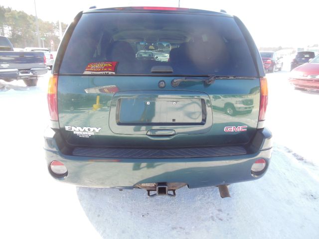 2005 GMC Envoy 4x4 Crew Cab LE