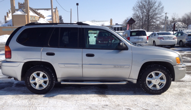 2005 GMC Envoy GXP