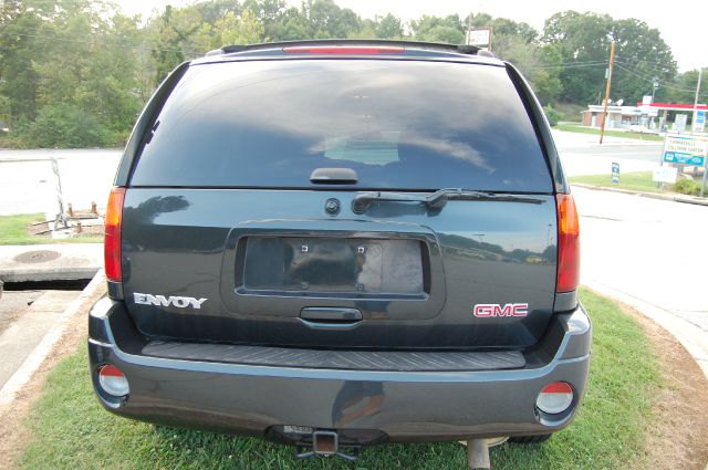 2005 GMC Envoy 4x4 Crew Cab LE