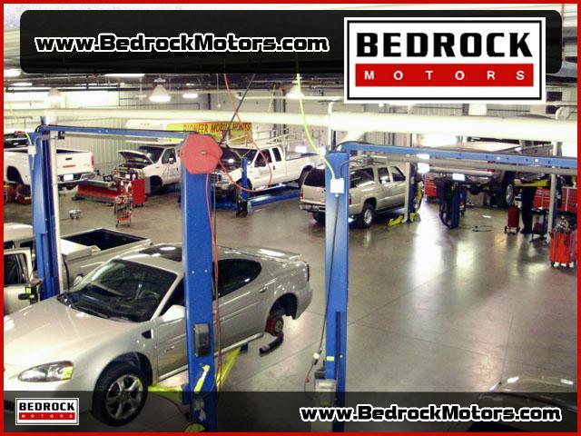 2005 GMC Envoy EX Sedan 4D