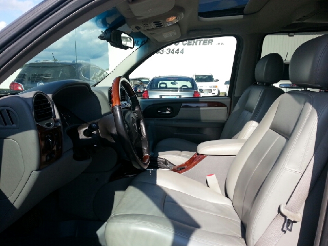 2006 GMC Envoy LS 2500hd CREW CAB 4X4 Diesel