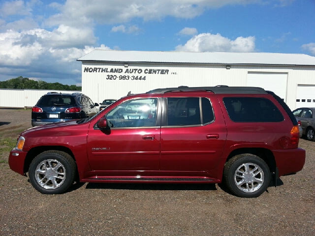 2006 GMC Envoy LS 2500hd CREW CAB 4X4 Diesel