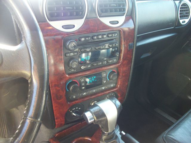 2006 GMC Envoy Wagon SE