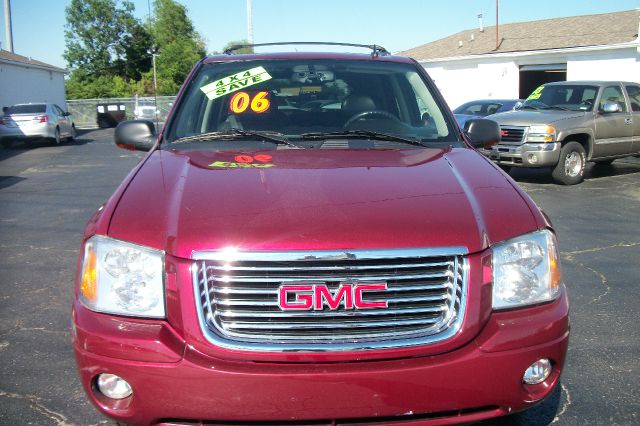 2006 GMC Envoy Wagon SE