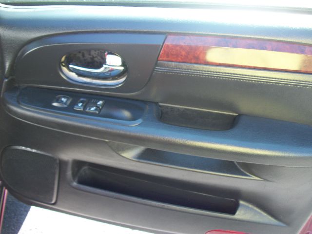 2006 GMC Envoy Wagon SE