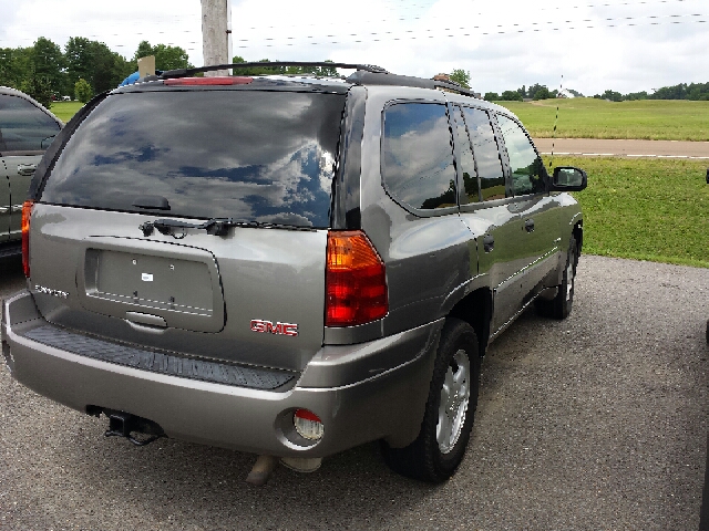 2006 GMC Envoy Wagon SE