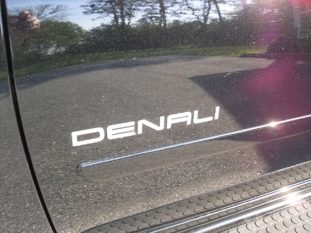 2006 GMC Envoy LT, Z71, Crewcab