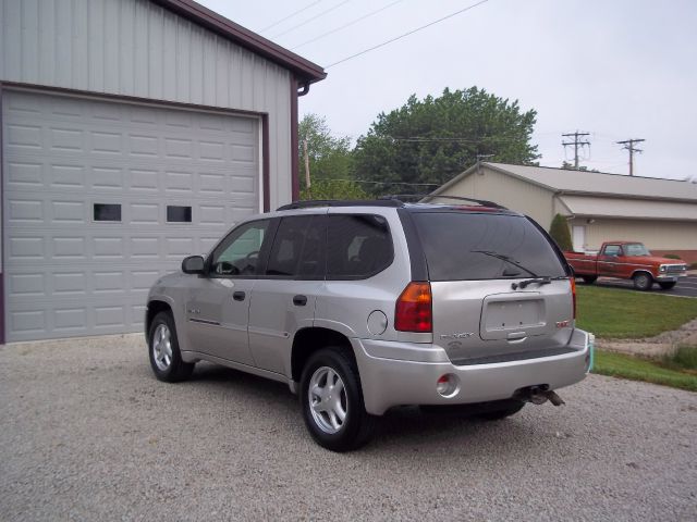 2006 GMC Envoy 4x4 Crew Cab LE