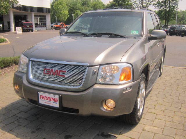2006 GMC Envoy LT, Z71, Crewcab