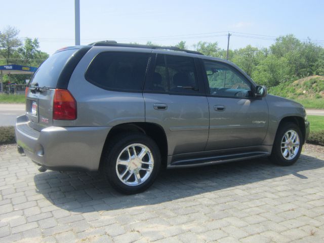 2006 GMC Envoy LT, Z71, Crewcab