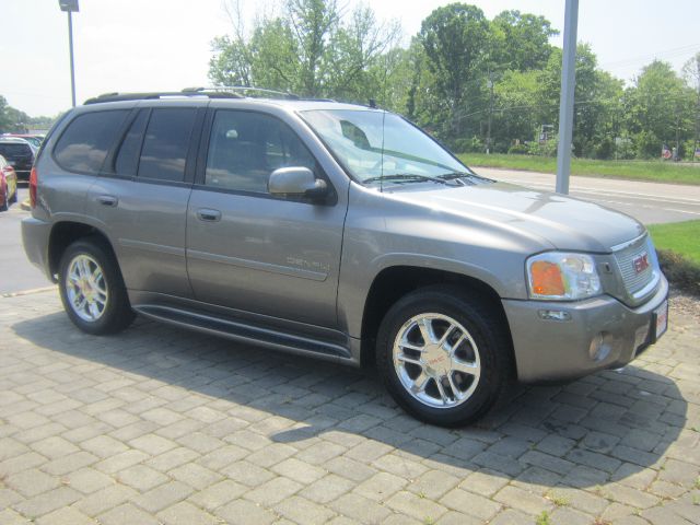 2006 GMC Envoy LT, Z71, Crewcab