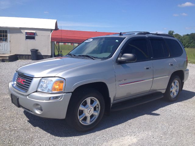 2006 GMC Envoy Wagon SE