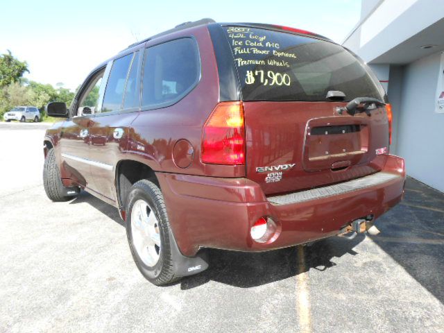 2007 GMC Envoy T6 AWD Leather Moonroof Navigation