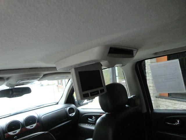 2007 GMC Envoy LS 2500hd CREW CAB 4X4 Diesel