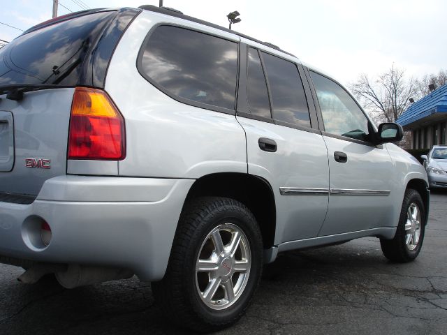 2008 GMC Envoy EX Automatic W/leatherdvd RES