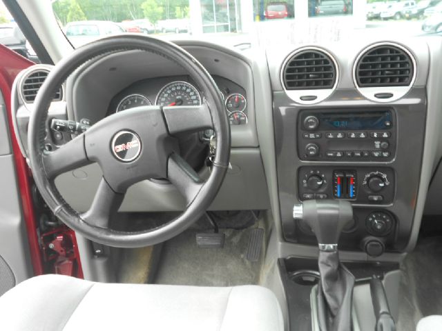 2009 GMC Envoy ZX3 SES