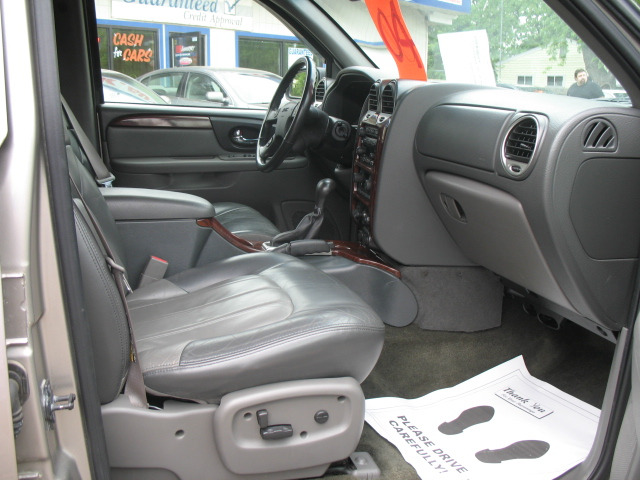2002 GMC Envoy XL LS 2500 HD