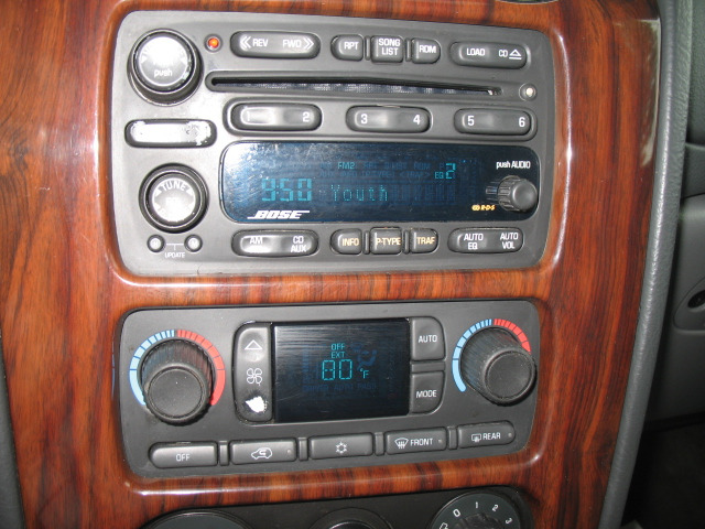 2002 GMC Envoy XL LS 2500 HD