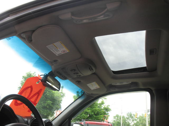 2002 GMC Envoy XL LS 2500 HD