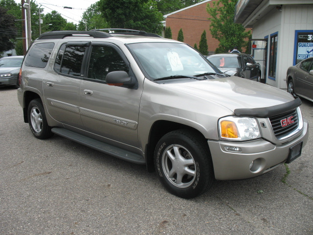 2002 GMC Envoy XL LS 2500 HD